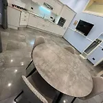 Core&core2 Apartman Nápoly